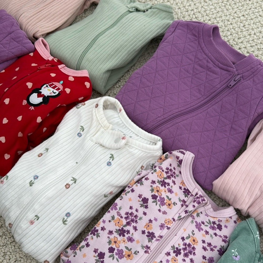 Newborn pajamas - PERFECT CONDITION